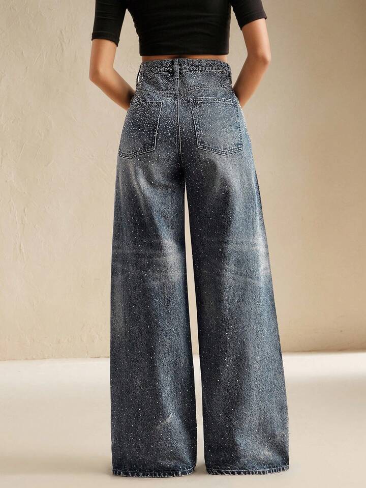 High-waisted, Dark Wash