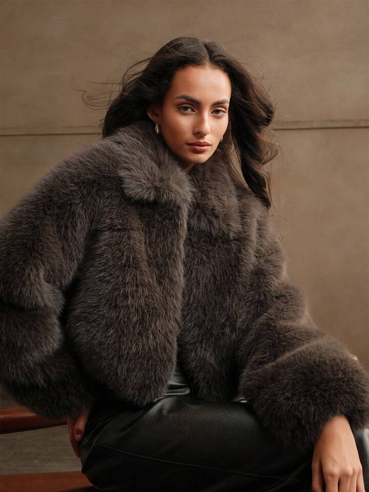 Faux-fur jacket with zip