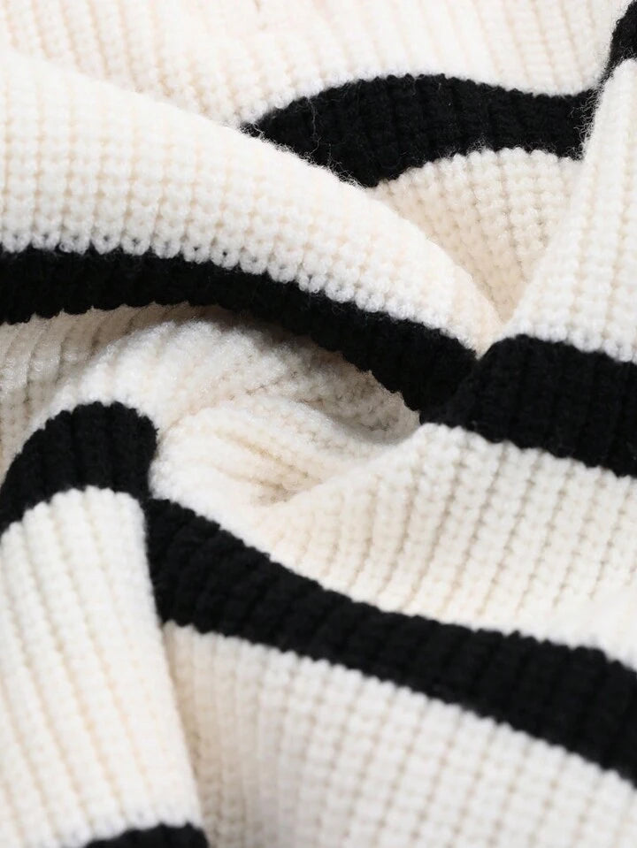 Black Stripe Line Top