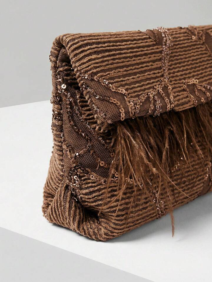 Bead Clutch
