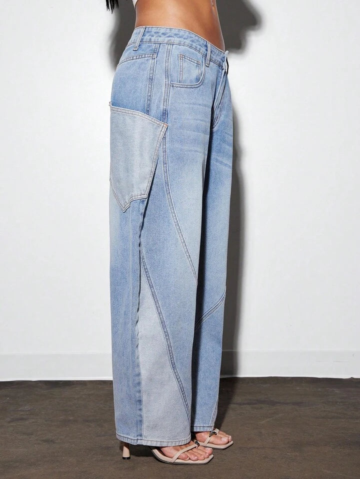 Pocket Flared Jeans