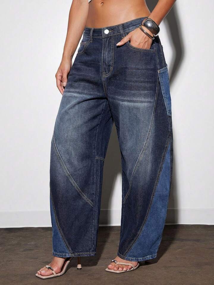Pocket Flared Jeans