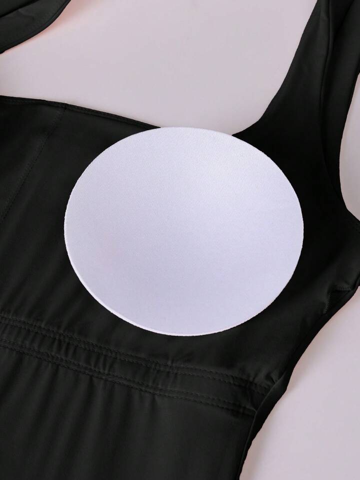 U-Shaped Built-in Chest Pad Top