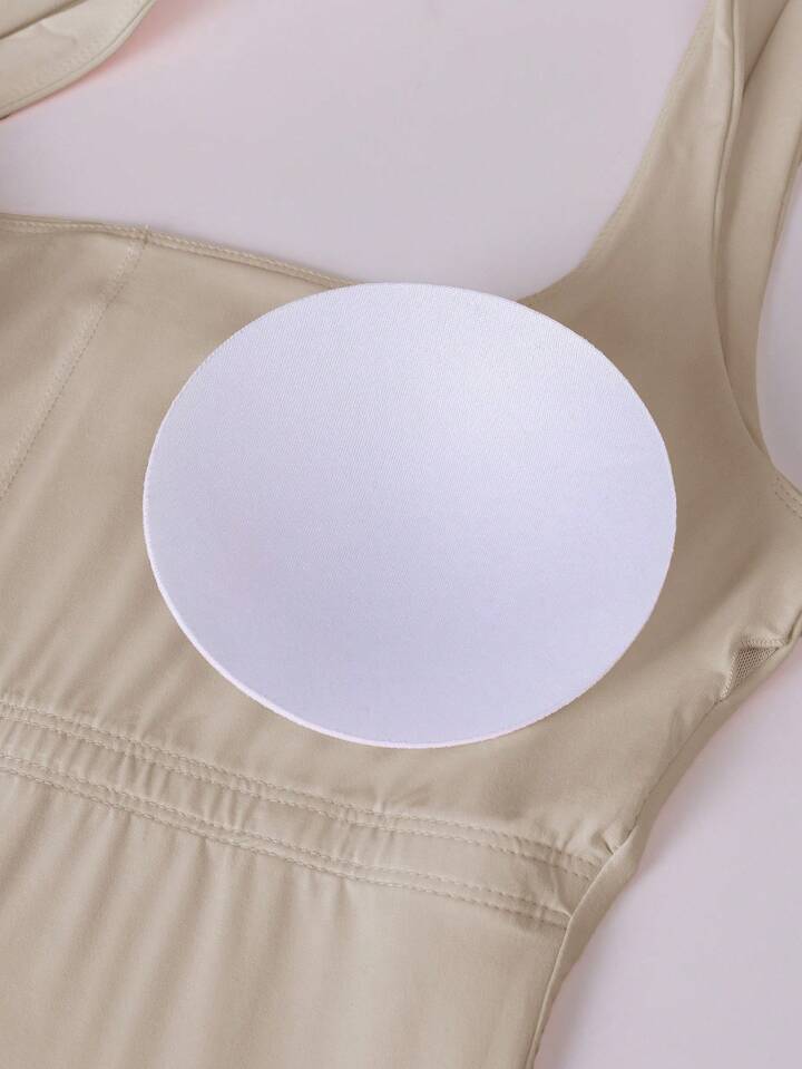 U-Shaped Built-in Chest Pad Top