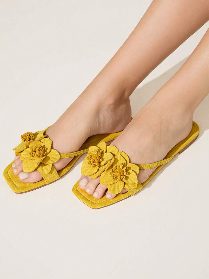 3D Flower Square Toe Flat Sandals