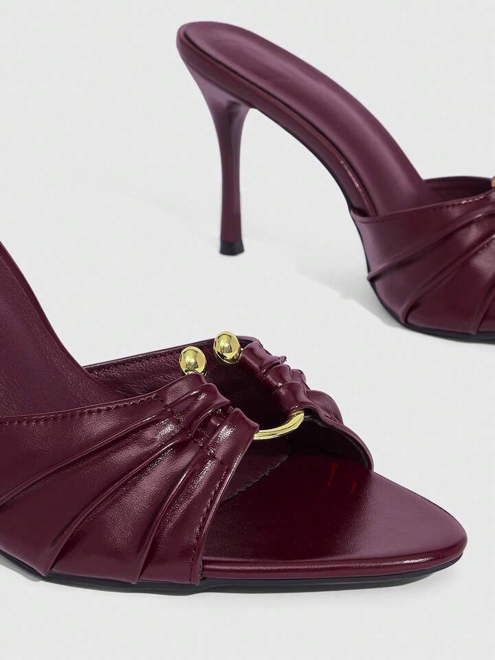 High Heels With Metal Ring