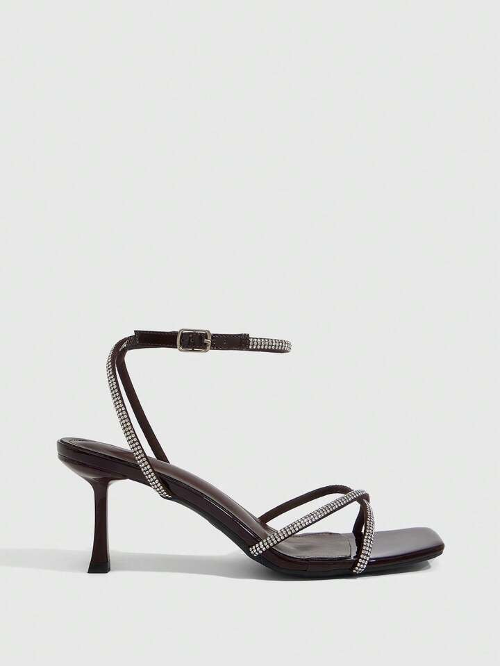 Criss-Cross Strap Sandals