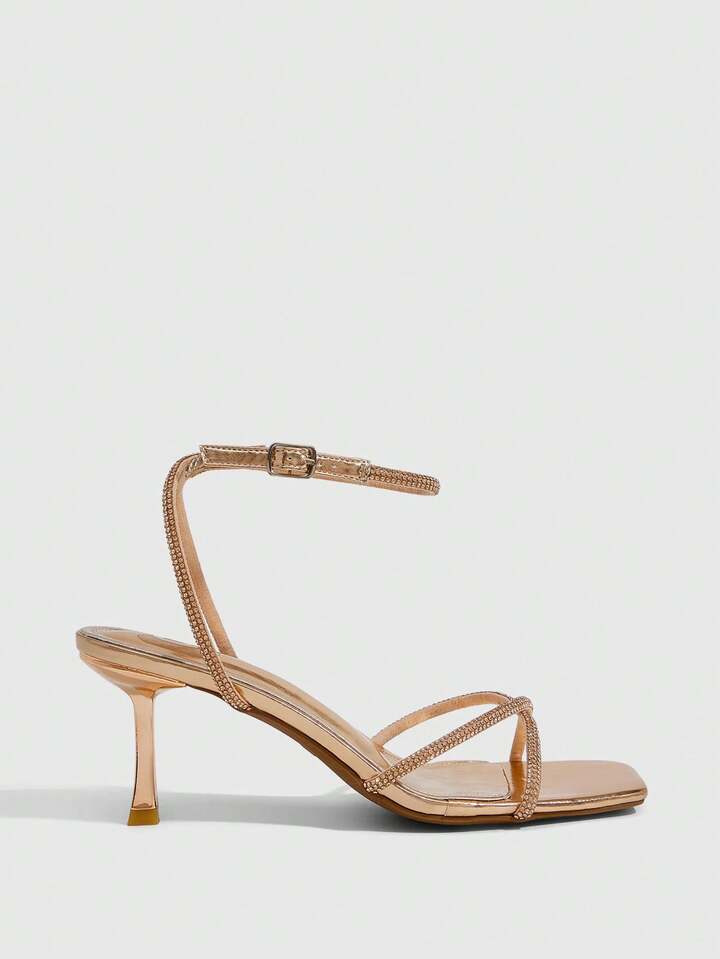 Criss-Cross Strap Sandals
